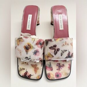 Ann Marino Vintage butterfly rose open-toe slide sandals 2-inch heel Sz 7M